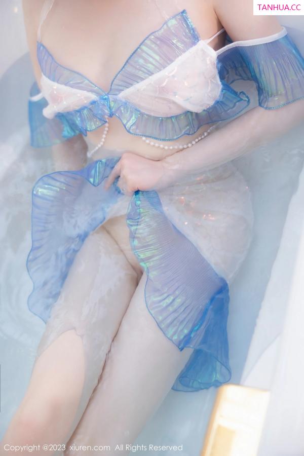   [XiuRen]高清写真图 2023.08.02 No.7173 林悠悠 短裙美腿第38张图片
